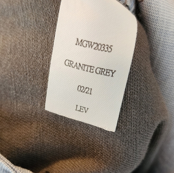 NWT Hawker Rye Stitch Fix essential wash chino short grey granite. Men's 36. - Picture 9 of 16